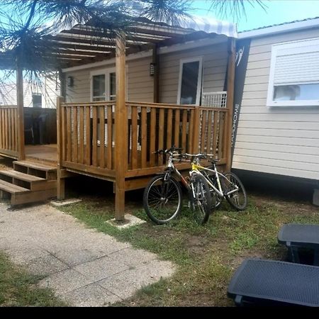 Camping Des Dunes De Contis Mobilhome 3Ch, サン・ジュリアン・アン・ボルヌ エクステリア 写真