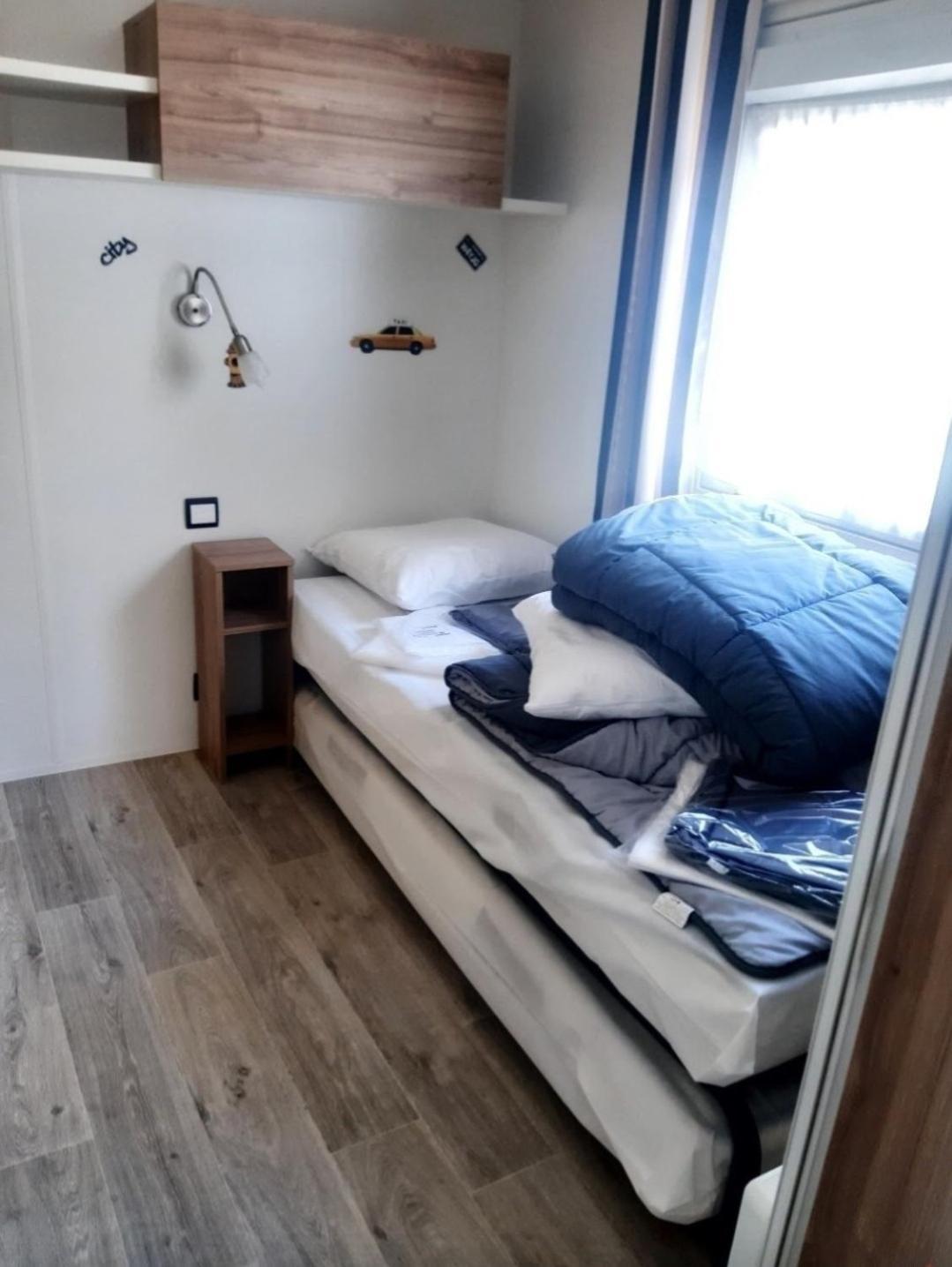 Camping Des Dunes De Contis Mobilhome 3Ch, サン・ジュリアン・アン・ボルヌ エクステリア 写真