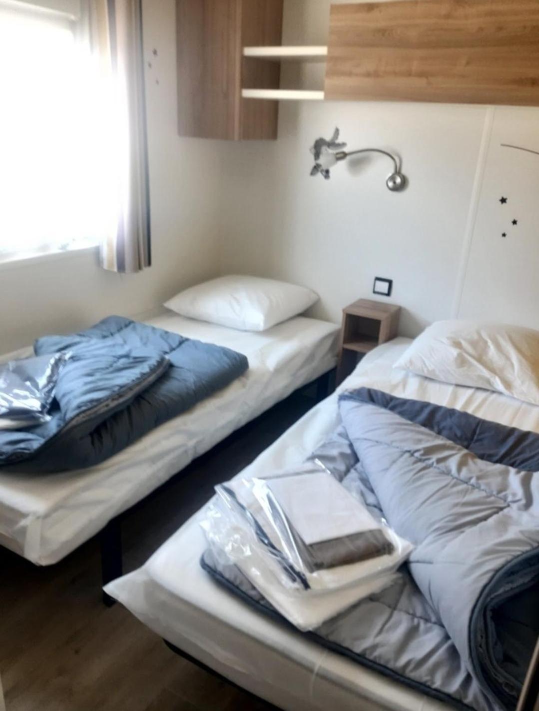 Camping Des Dunes De Contis Mobilhome 3Ch, サン・ジュリアン・アン・ボルヌ エクステリア 写真